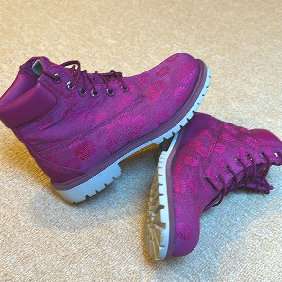 Timberland Combat Boots with High-Top Design 5.5 flowers floral - Picture 1 of 12